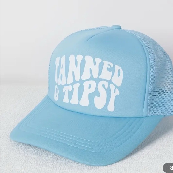 & Other Stories Green and White Hat Accessories - Picture 4 of 4